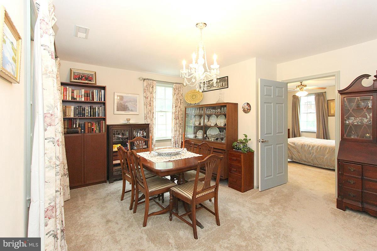 RIVERSIDE ESTATES - Residential