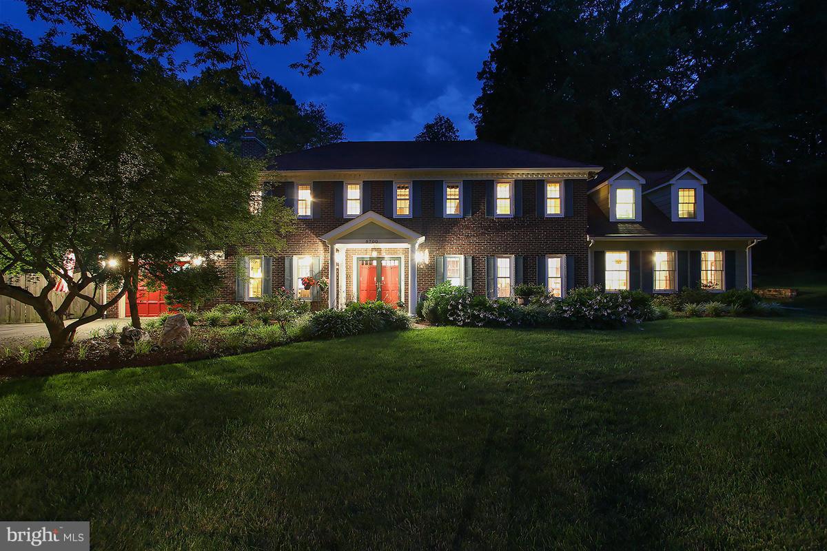 RIVERSIDE ESTATES - Residential