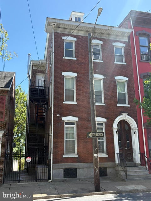 Photo for 542 W WALNUT STREET