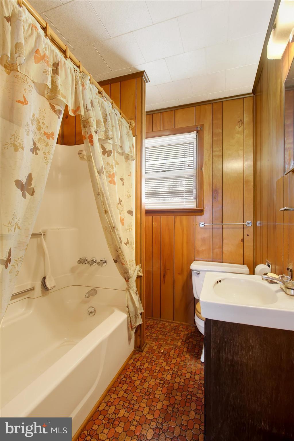 UPPER ADAMS - Residential