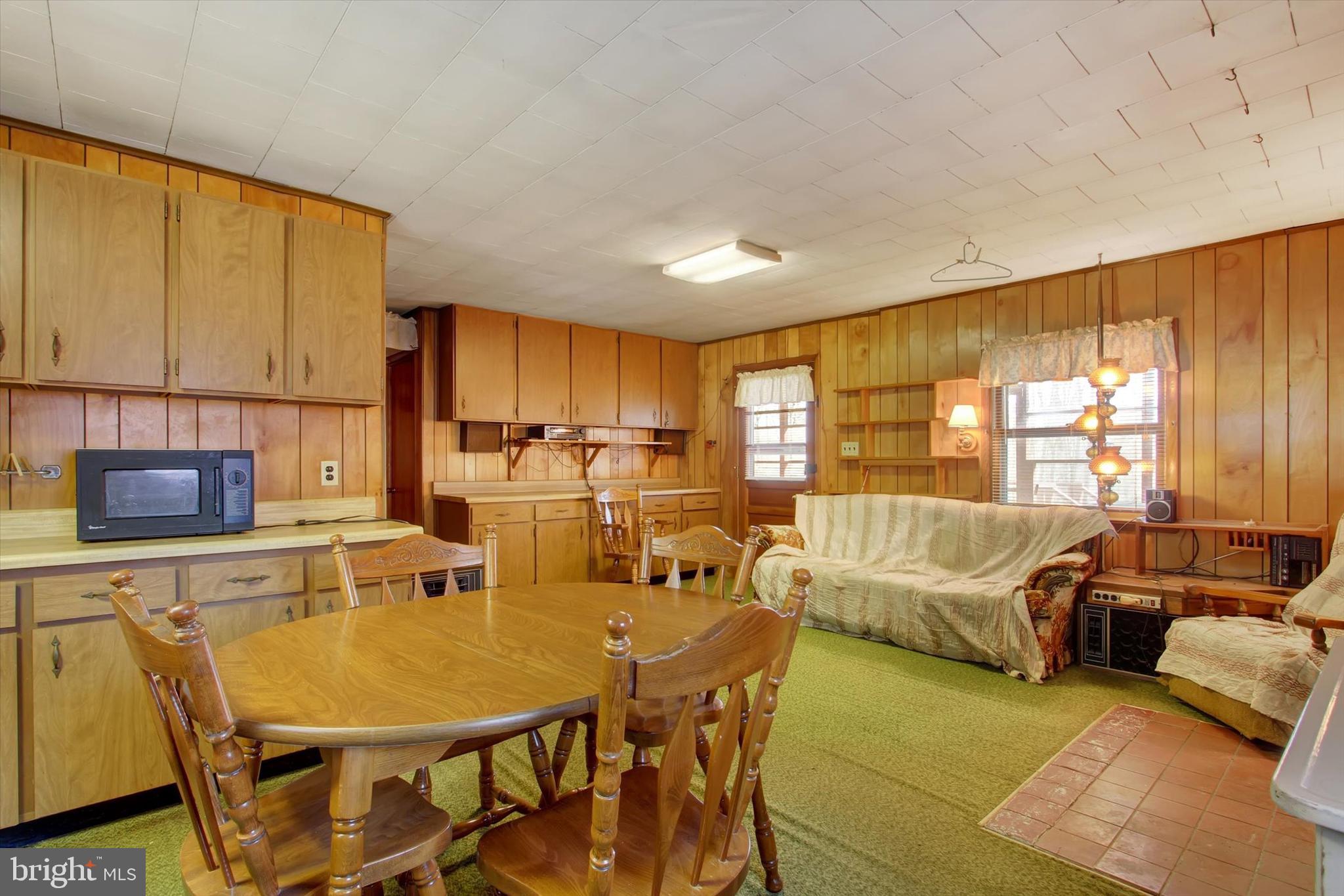 UPPER ADAMS - Residential