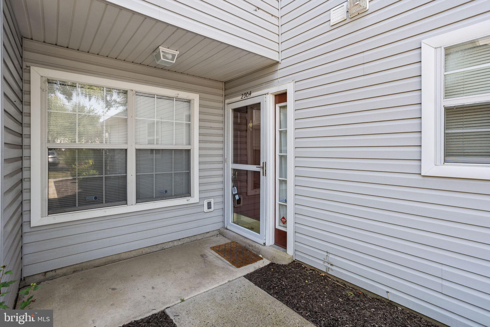 BROOKSTONE - Residential Lease