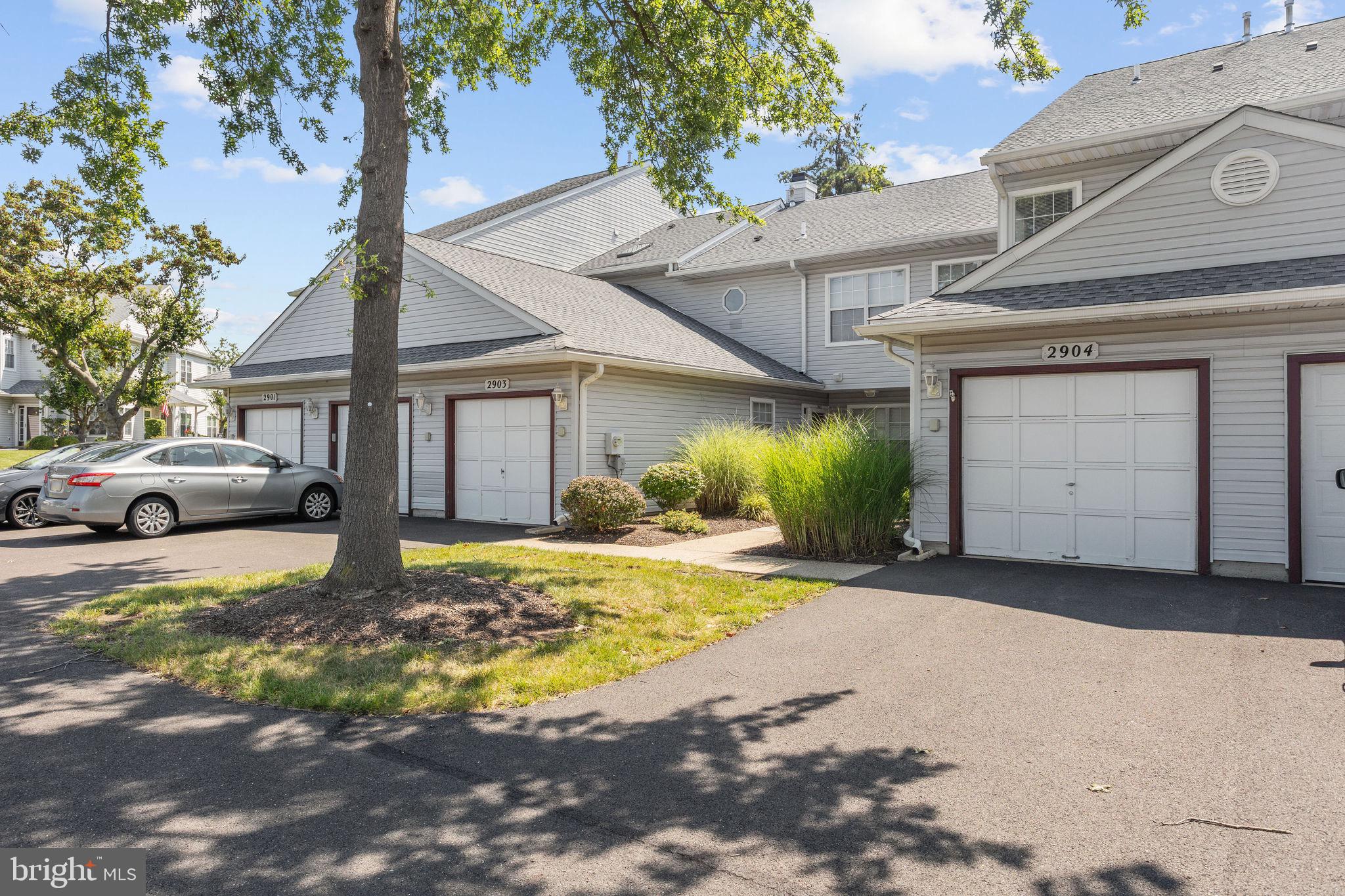 BROOKSTONE - Residential Lease