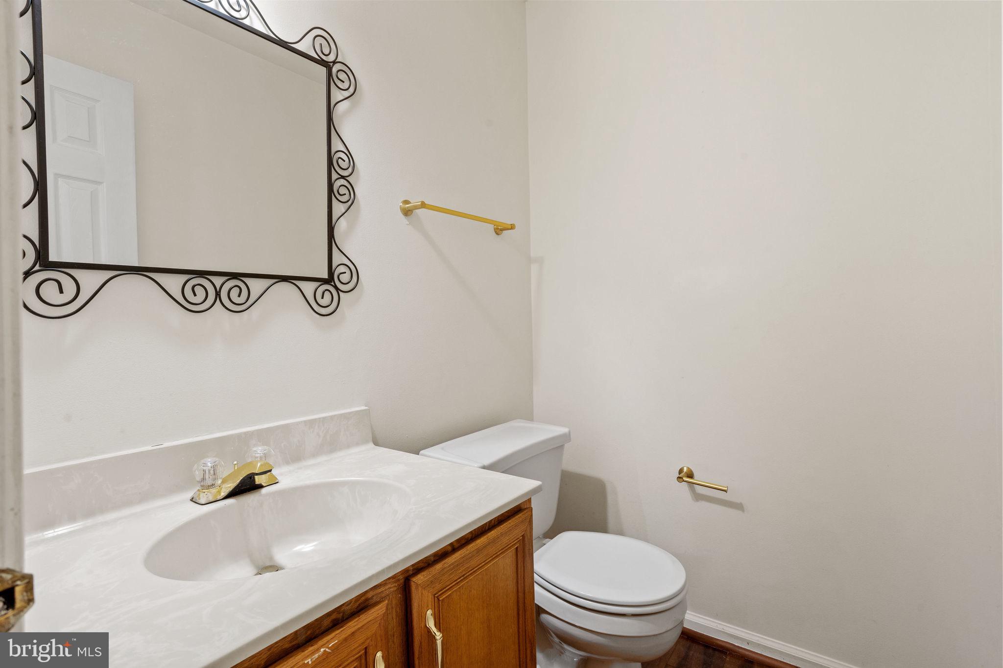 BROOKSTONE - Residential Lease