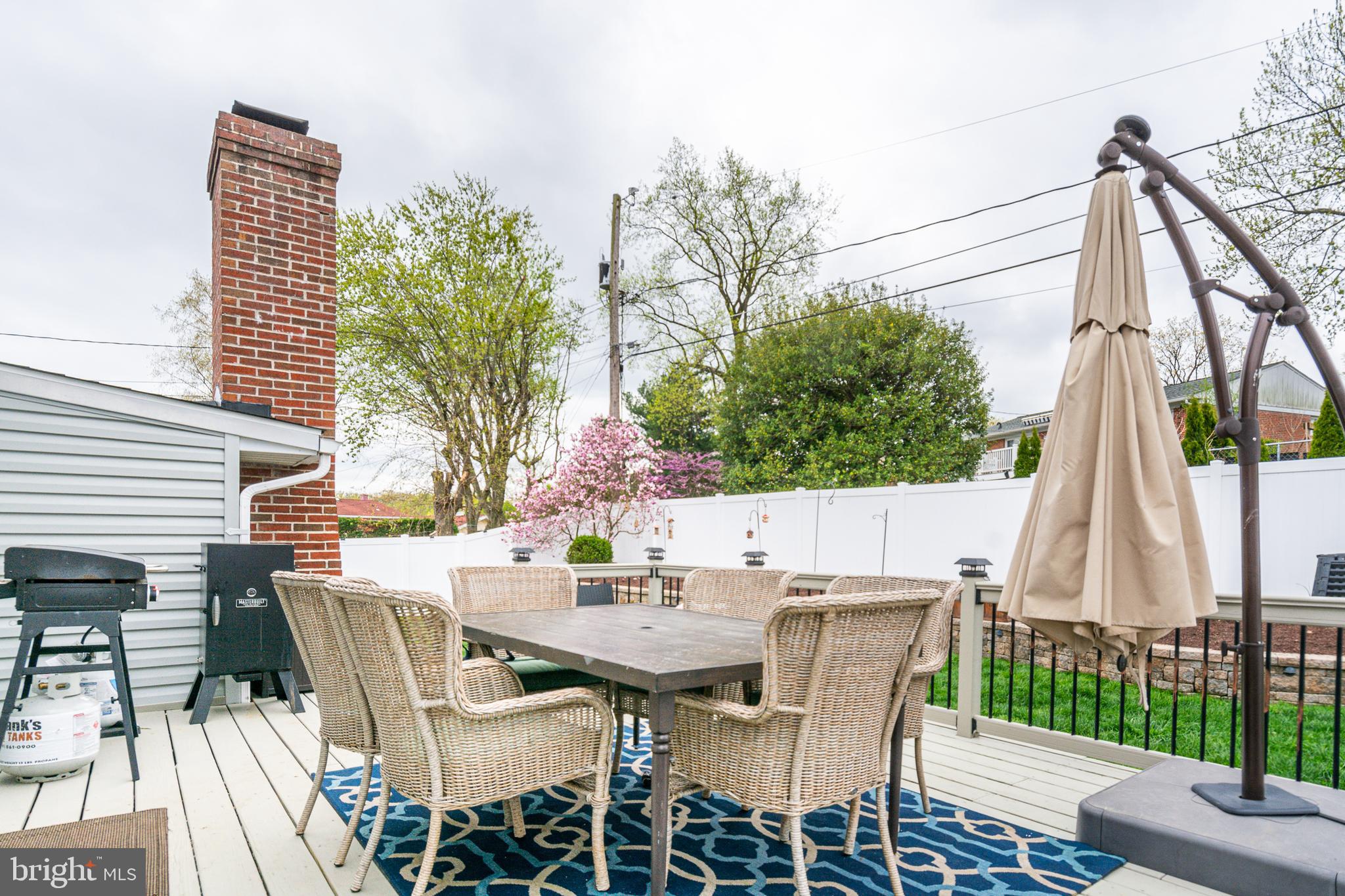 YORK MANOR - Residential