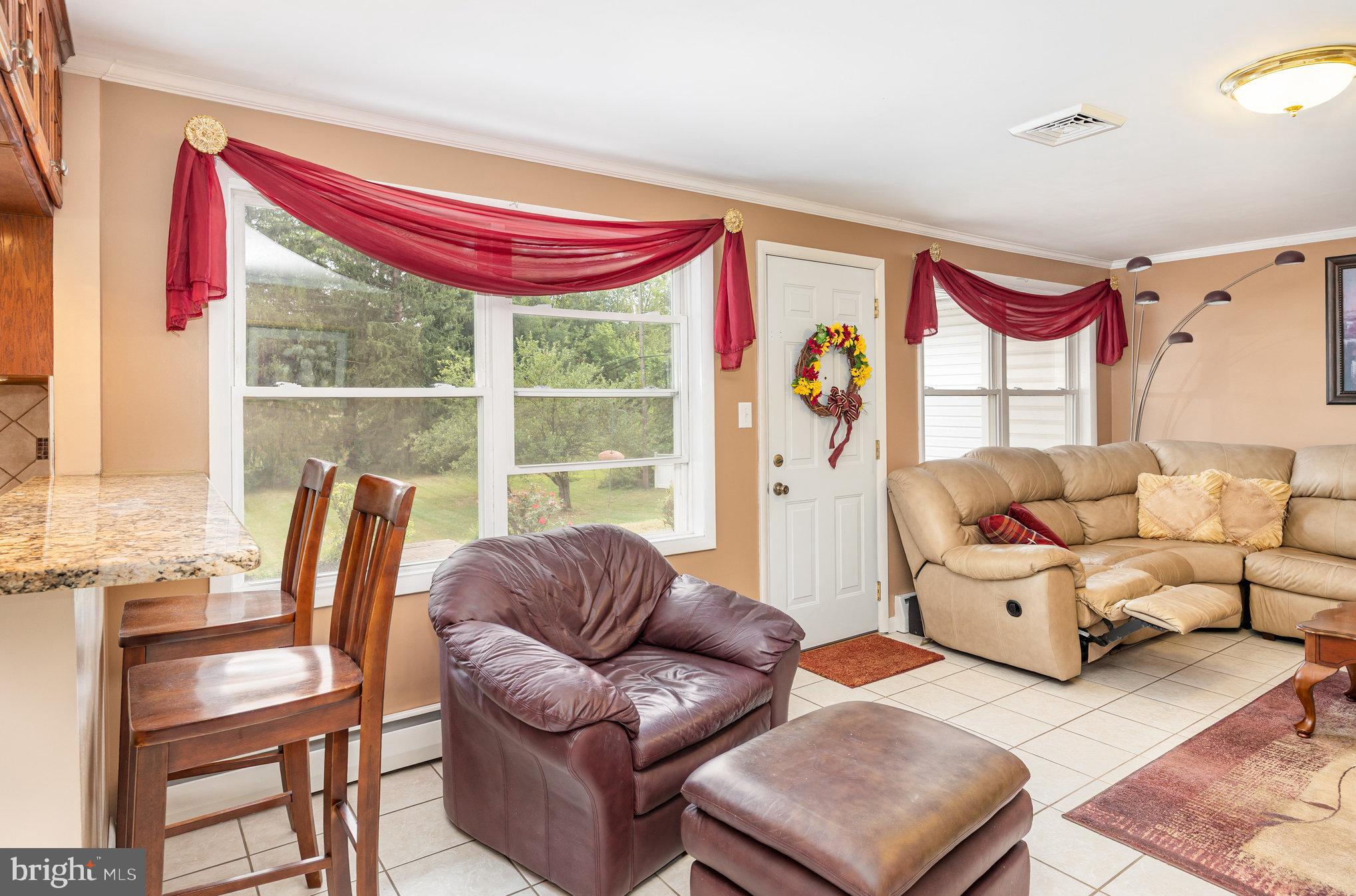 HUNTERS POINT - Residential