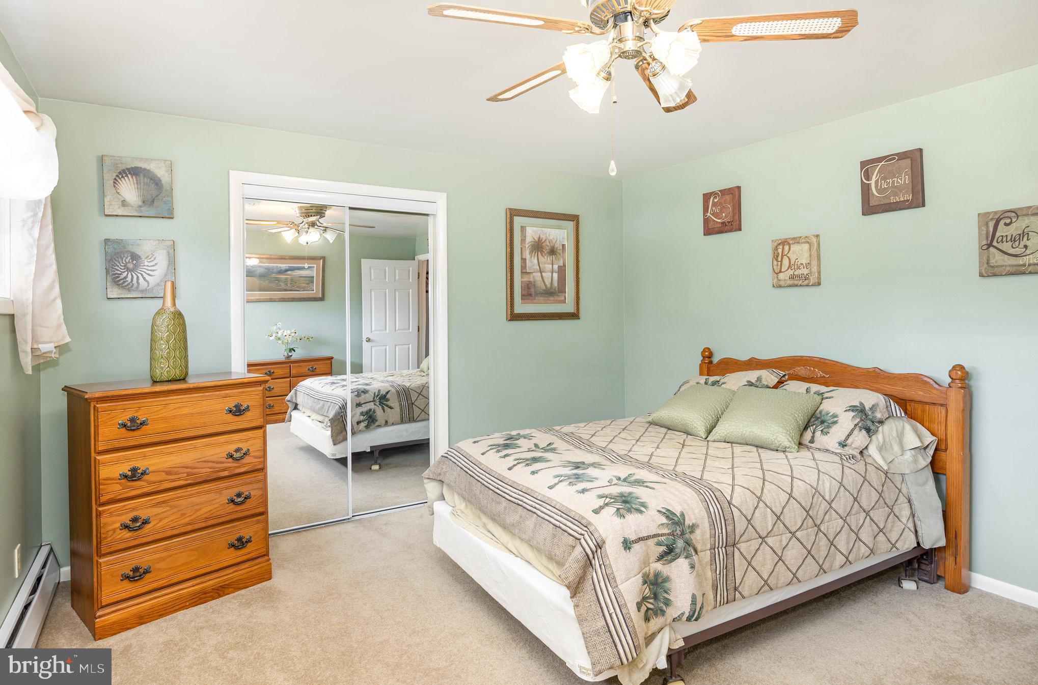 HUNTERS POINT - Residential