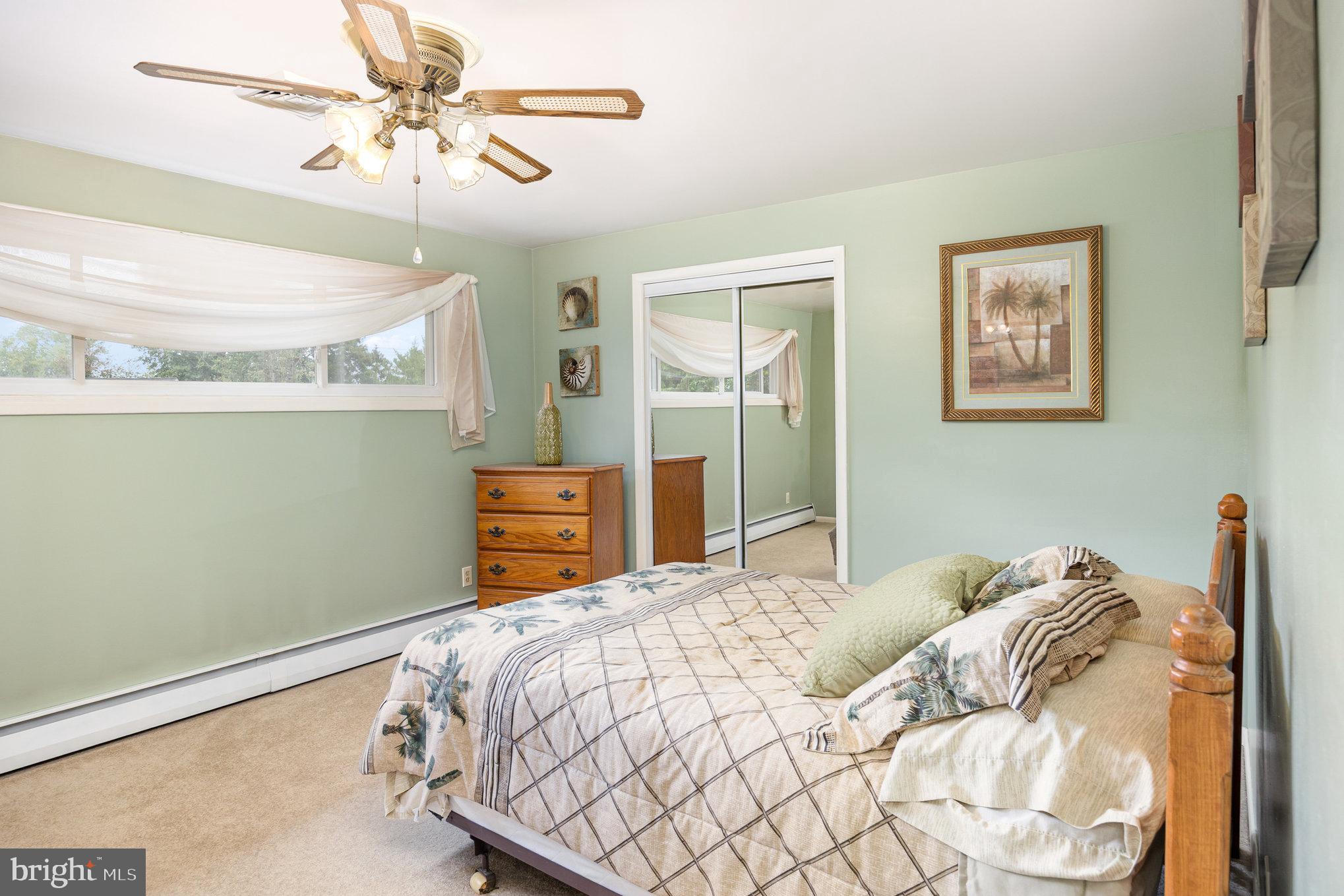 HUNTERS POINT - Residential