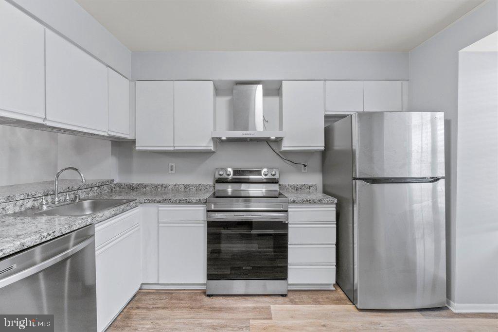 WATERFORD PLACE - Residential