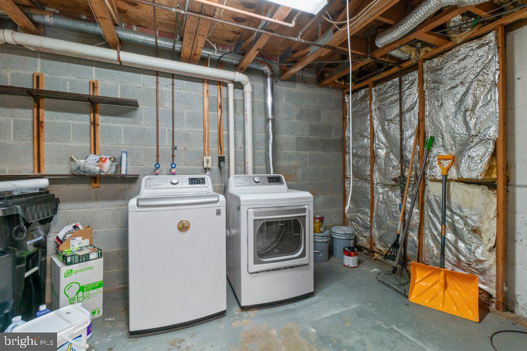 WATERFORD PLACE - Residential