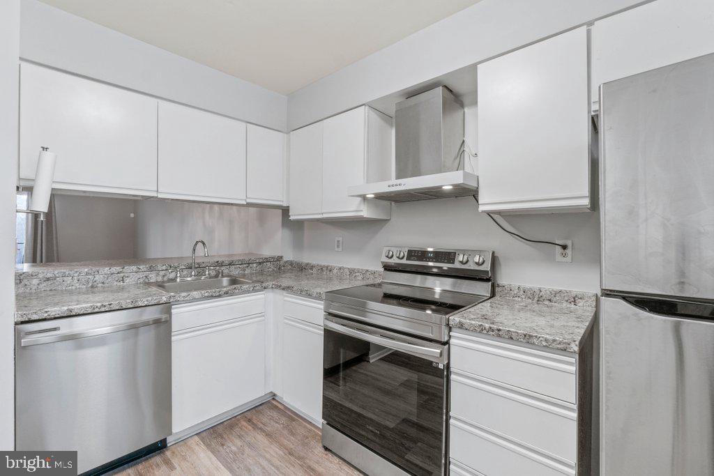 WATERFORD PLACE - Residential