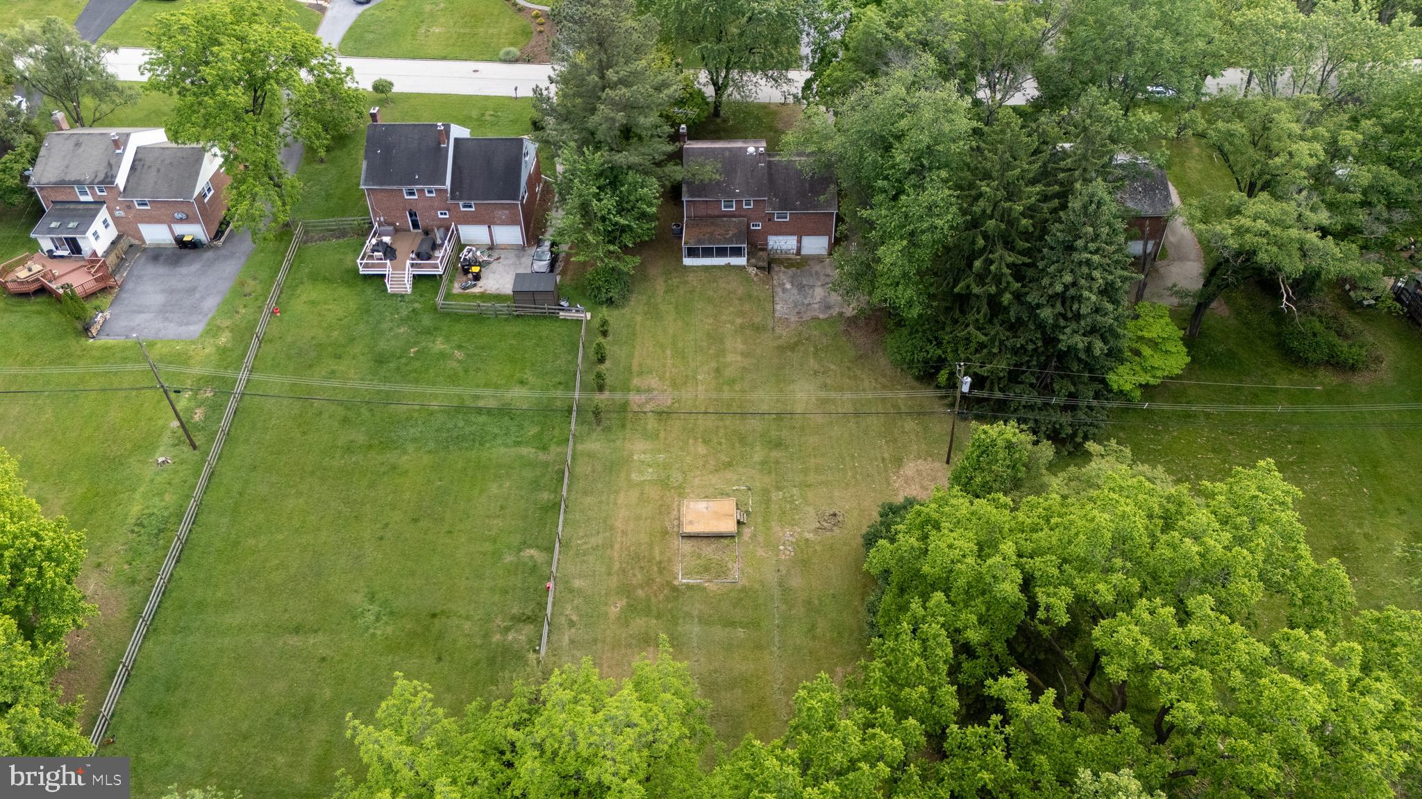 BOB WHITE FARMS - Residential