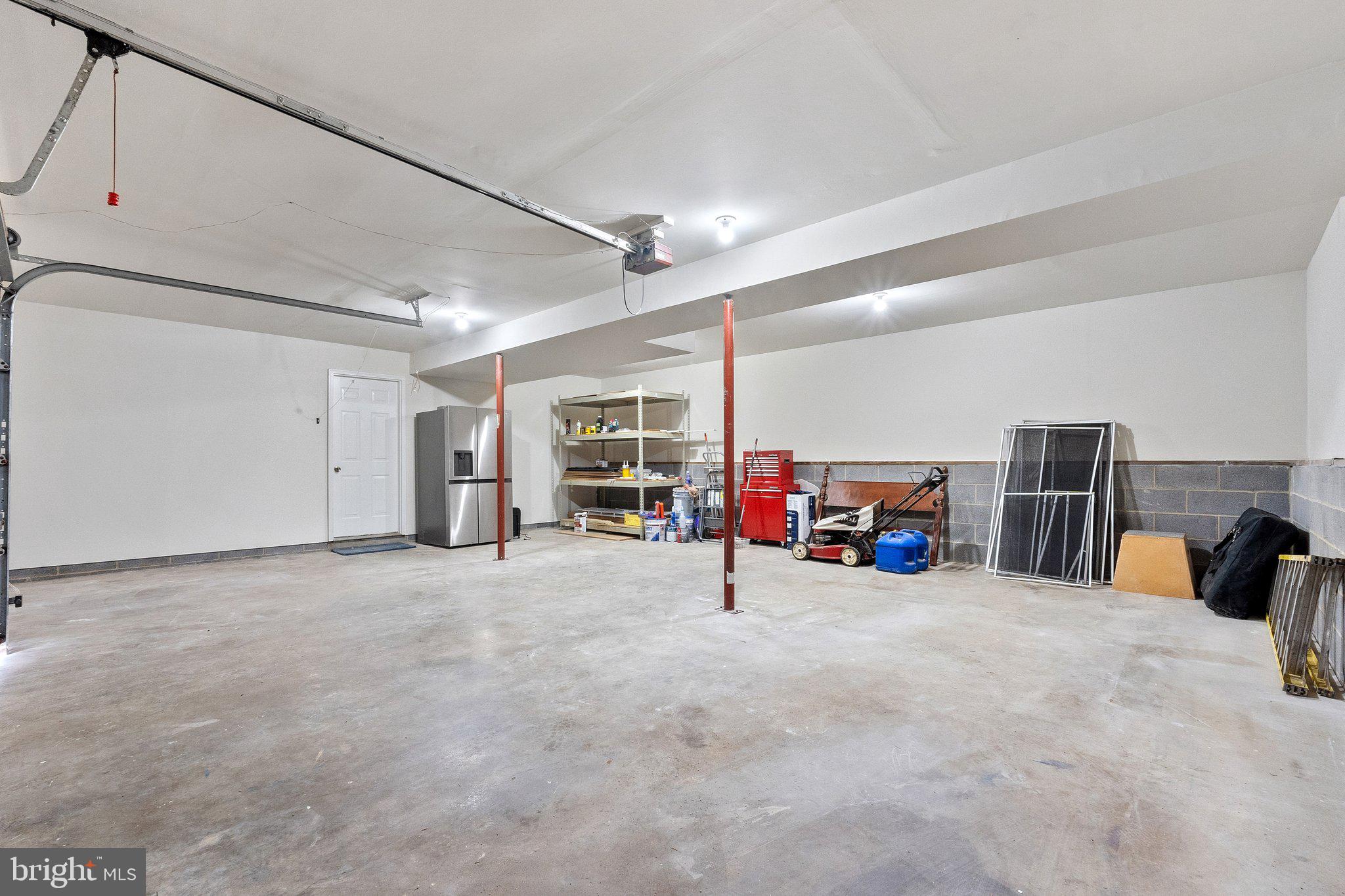 BRIAR RUN - Residential