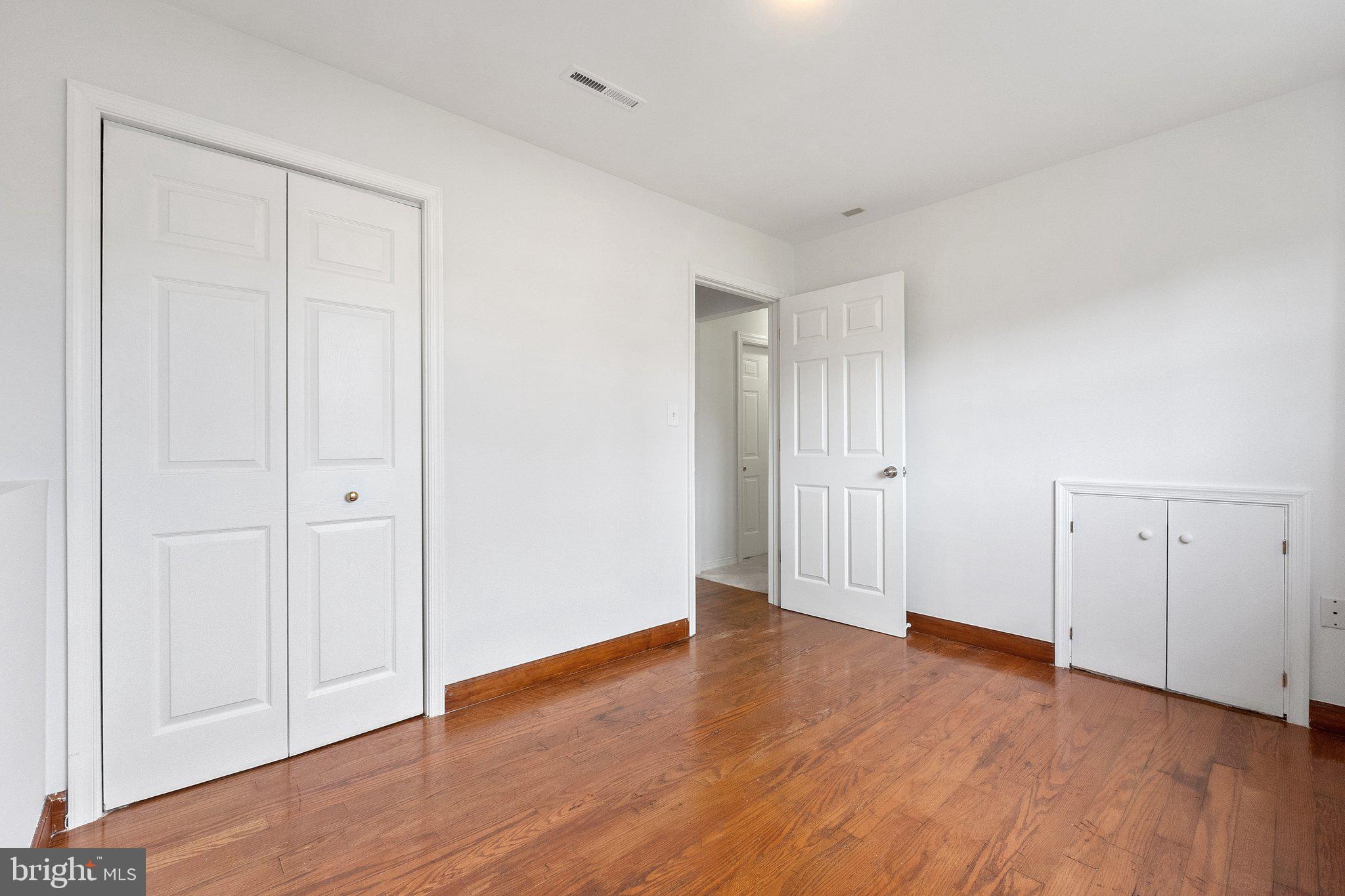 BRIAR RUN - Residential