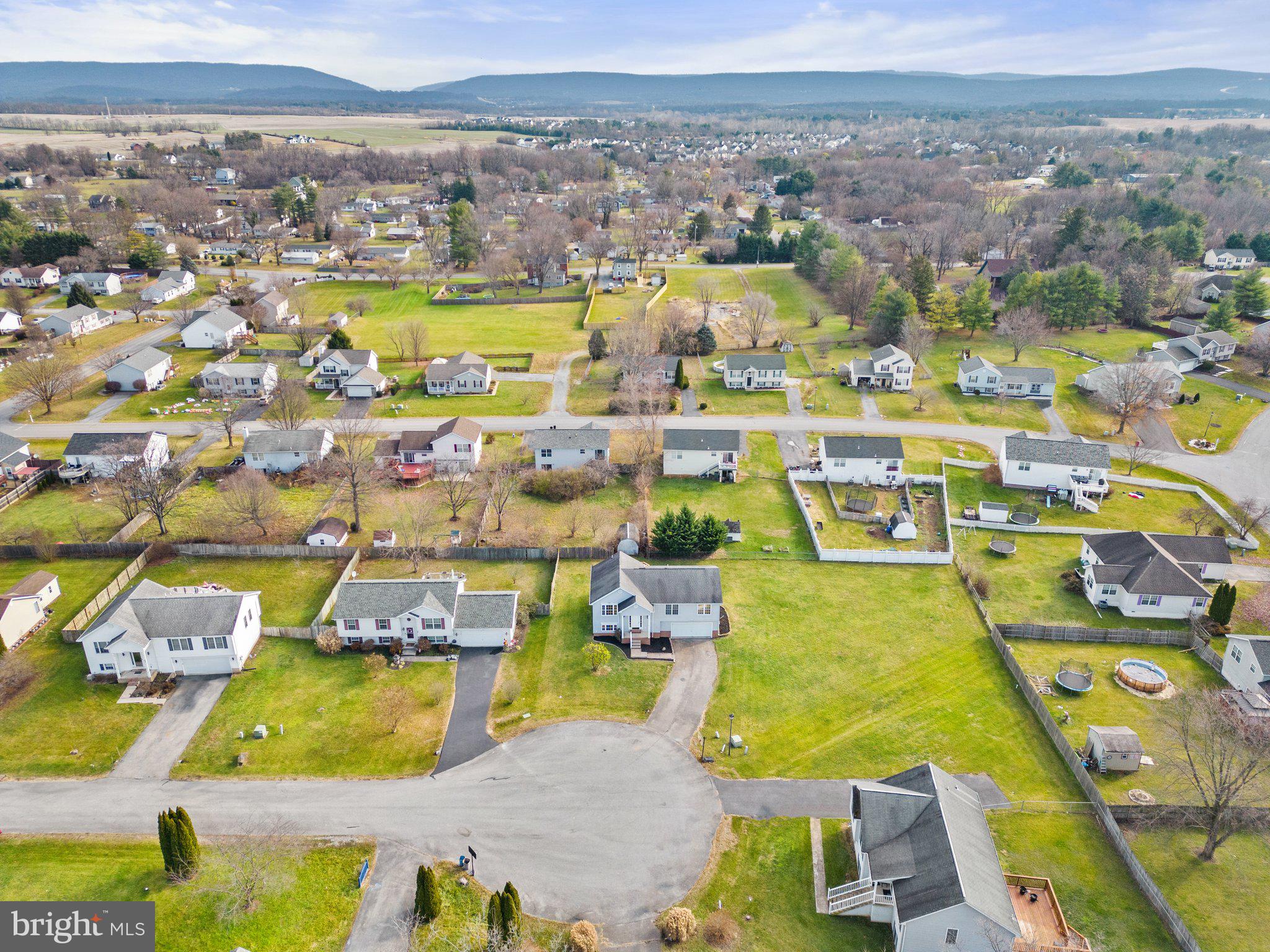 BRIAR RUN - Residential