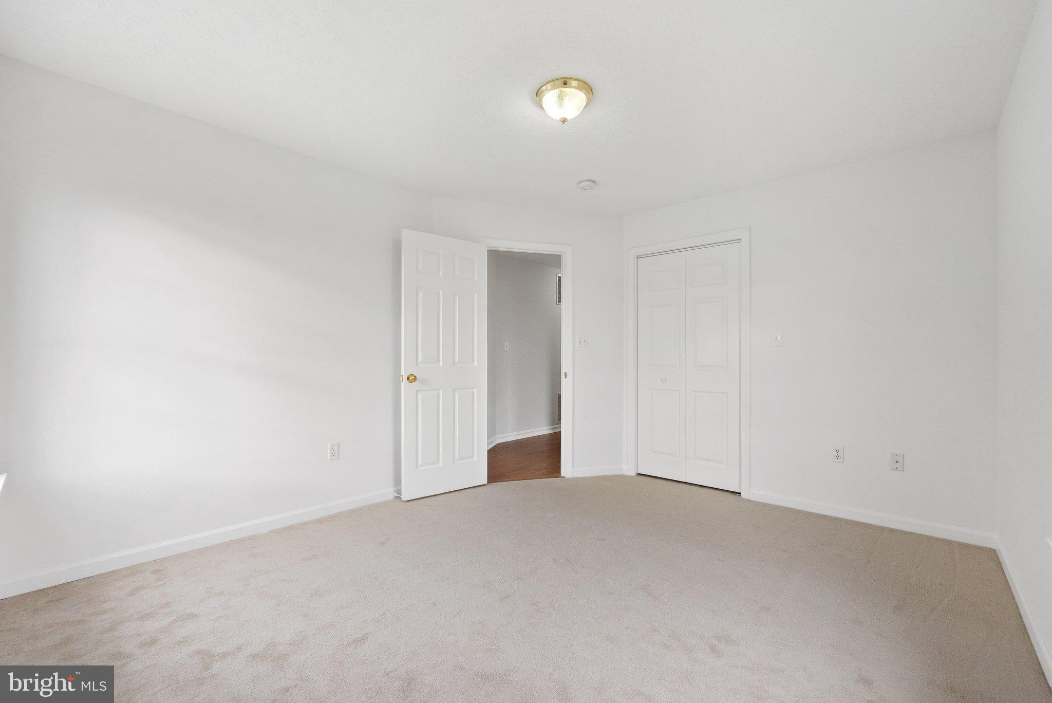 BRIAR RUN - Residential