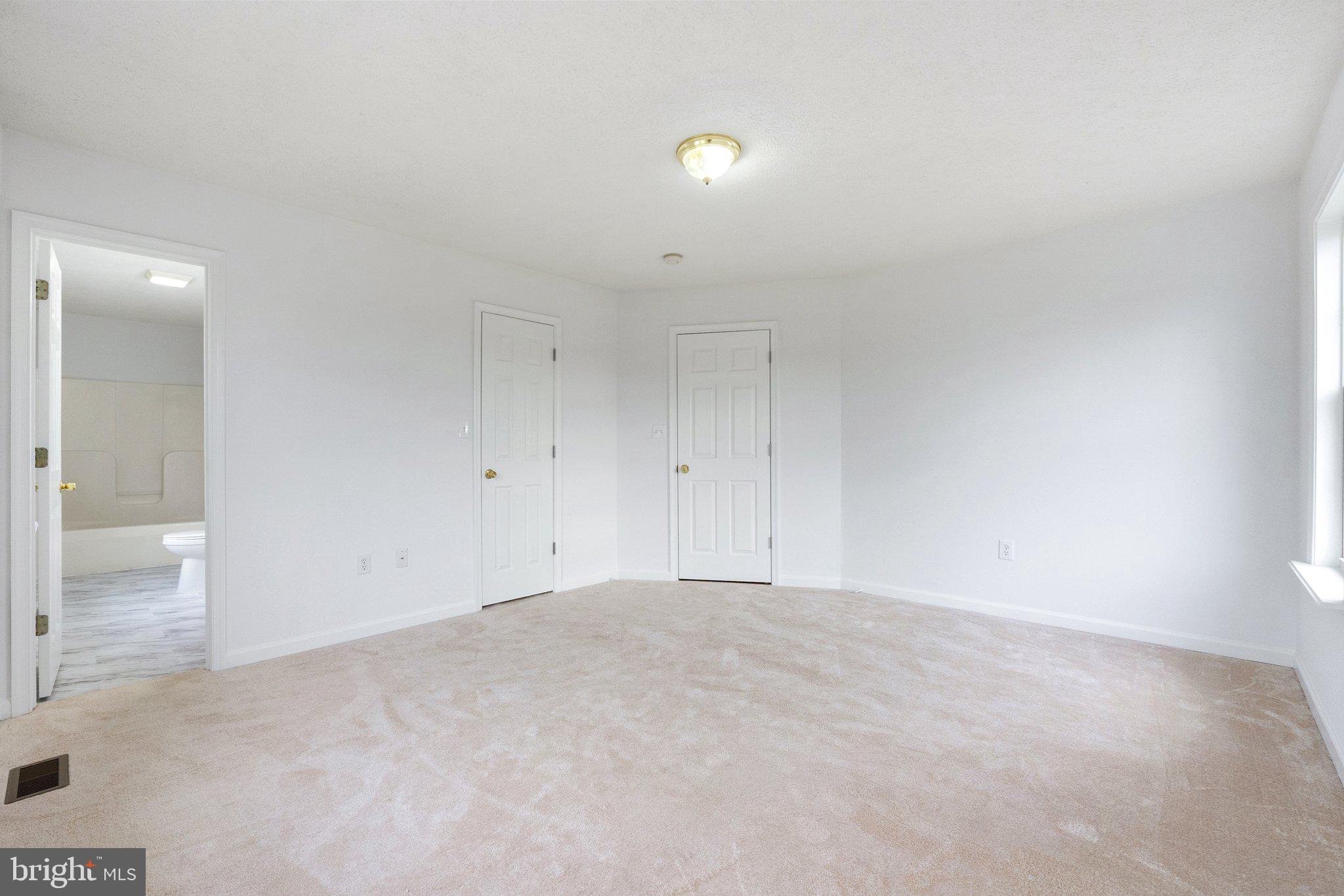 BRIAR RUN - Residential