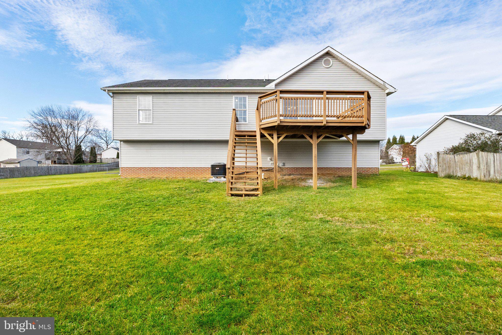 BRIAR RUN - Residential