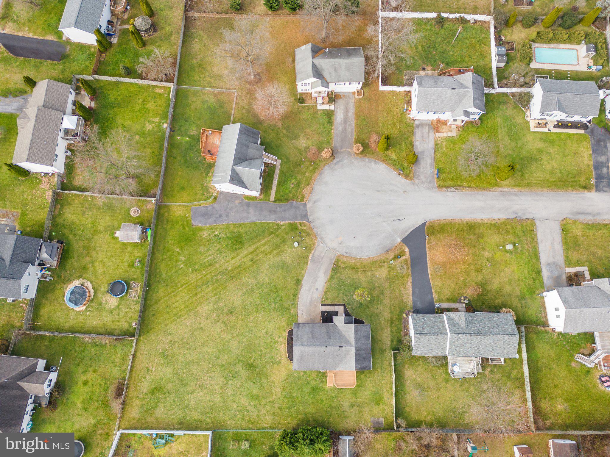 BRIAR RUN - Residential