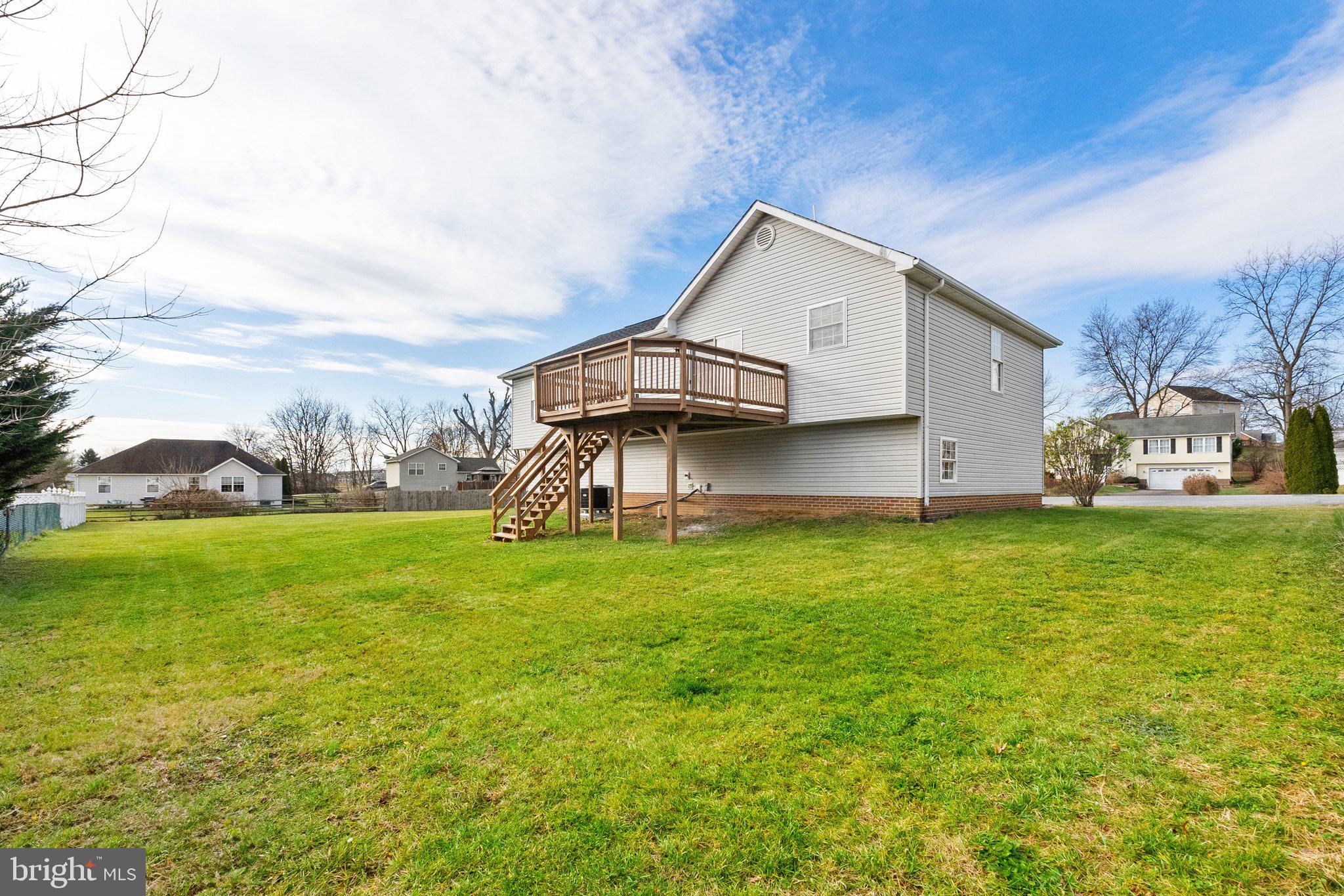 BRIAR RUN - Residential