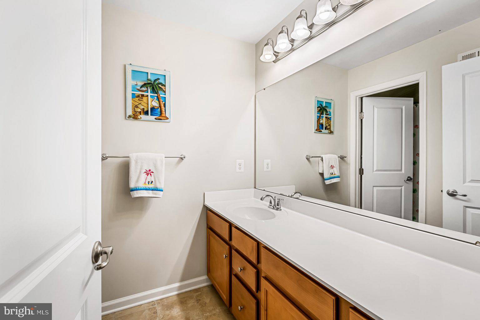 FALLSTON COMMONS - Residential