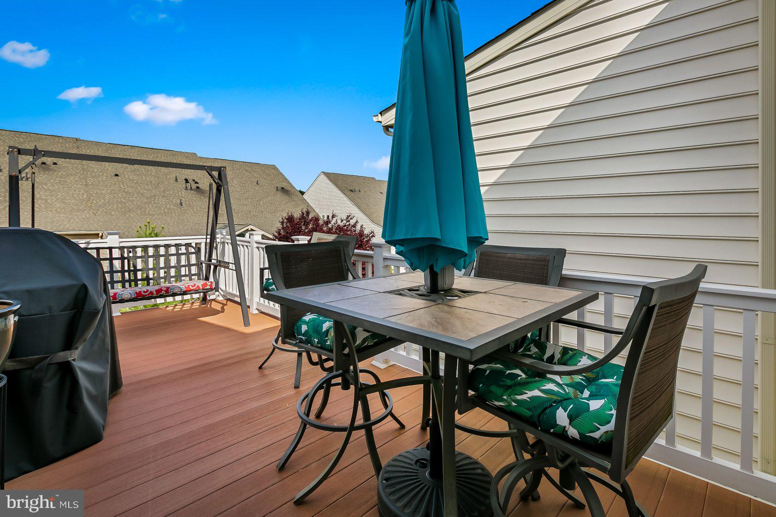 FALLSTON COMMONS - Residential