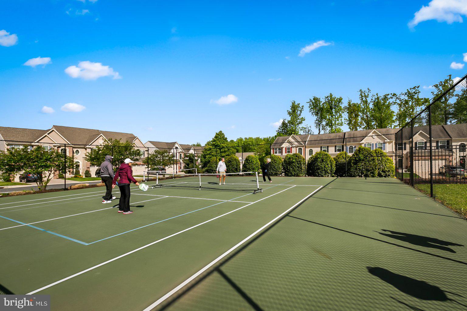 FALLSTON COMMONS - Residential