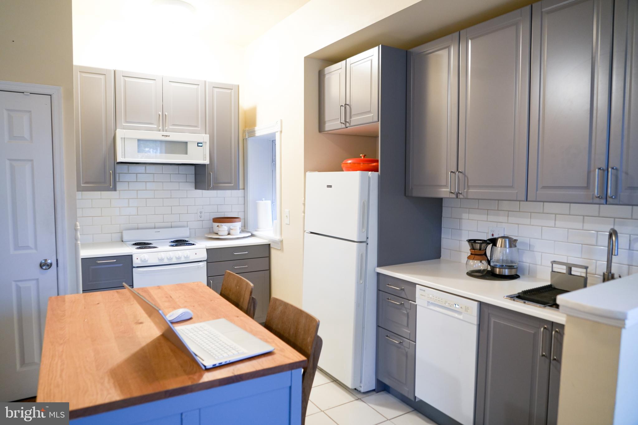 FEDERAL HILL HISTORIC DISTRICT - Residential Lease