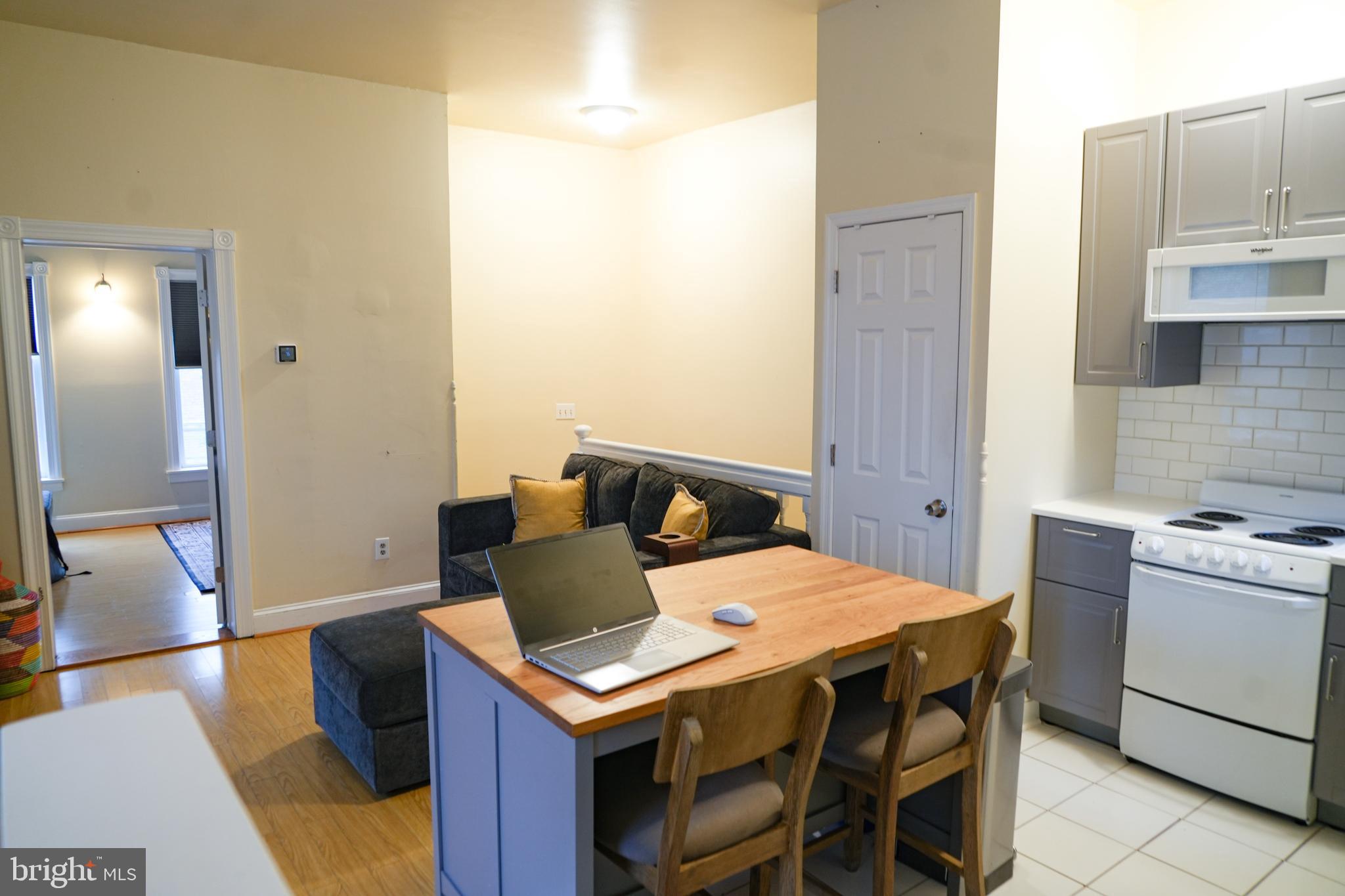 FEDERAL HILL HISTORIC DISTRICT - Residential Lease