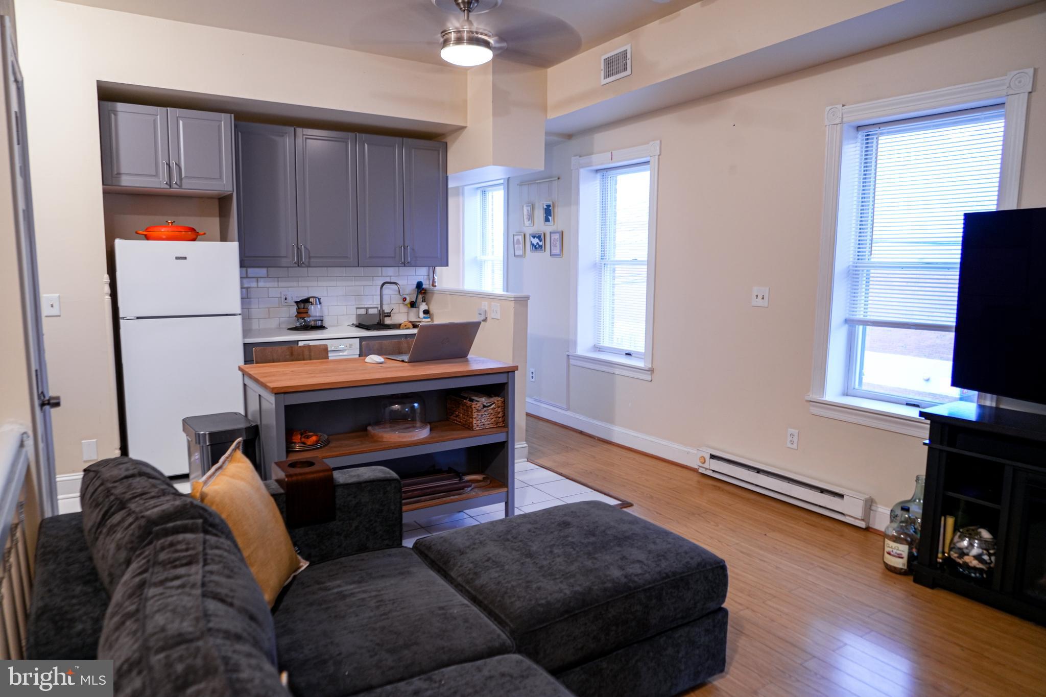 FEDERAL HILL HISTORIC DISTRICT - Residential Lease