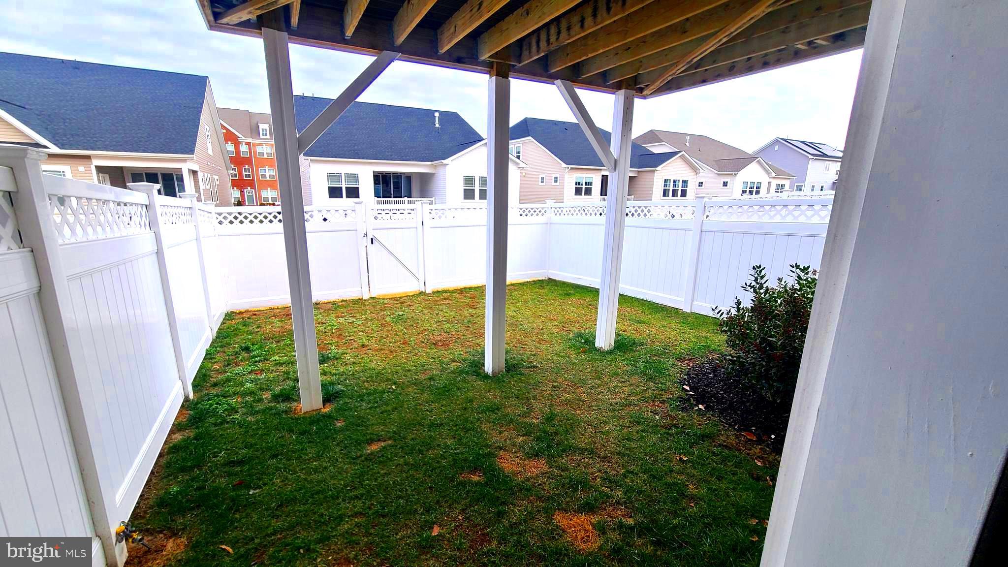 ST CHARLES TOWNS - Residential