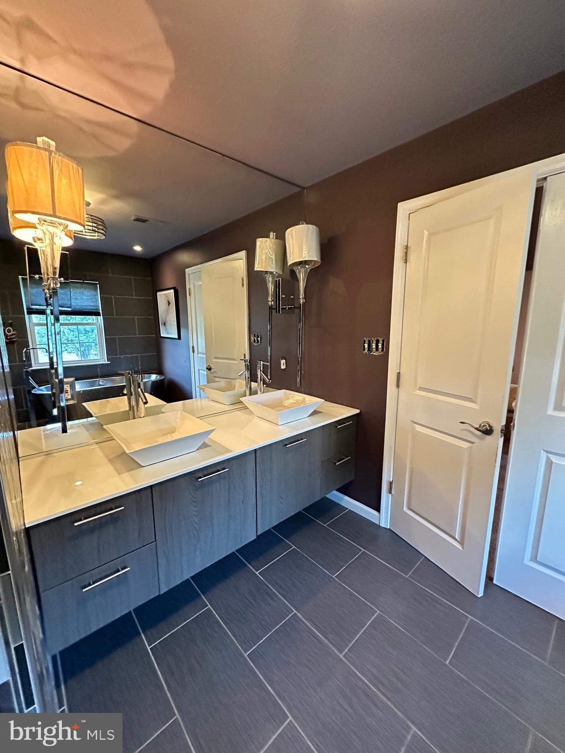 SIERRA MEADOWS - Residential