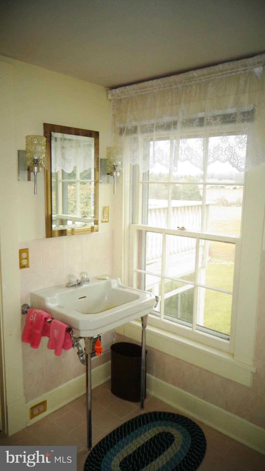 JACOBS - Residential Lease