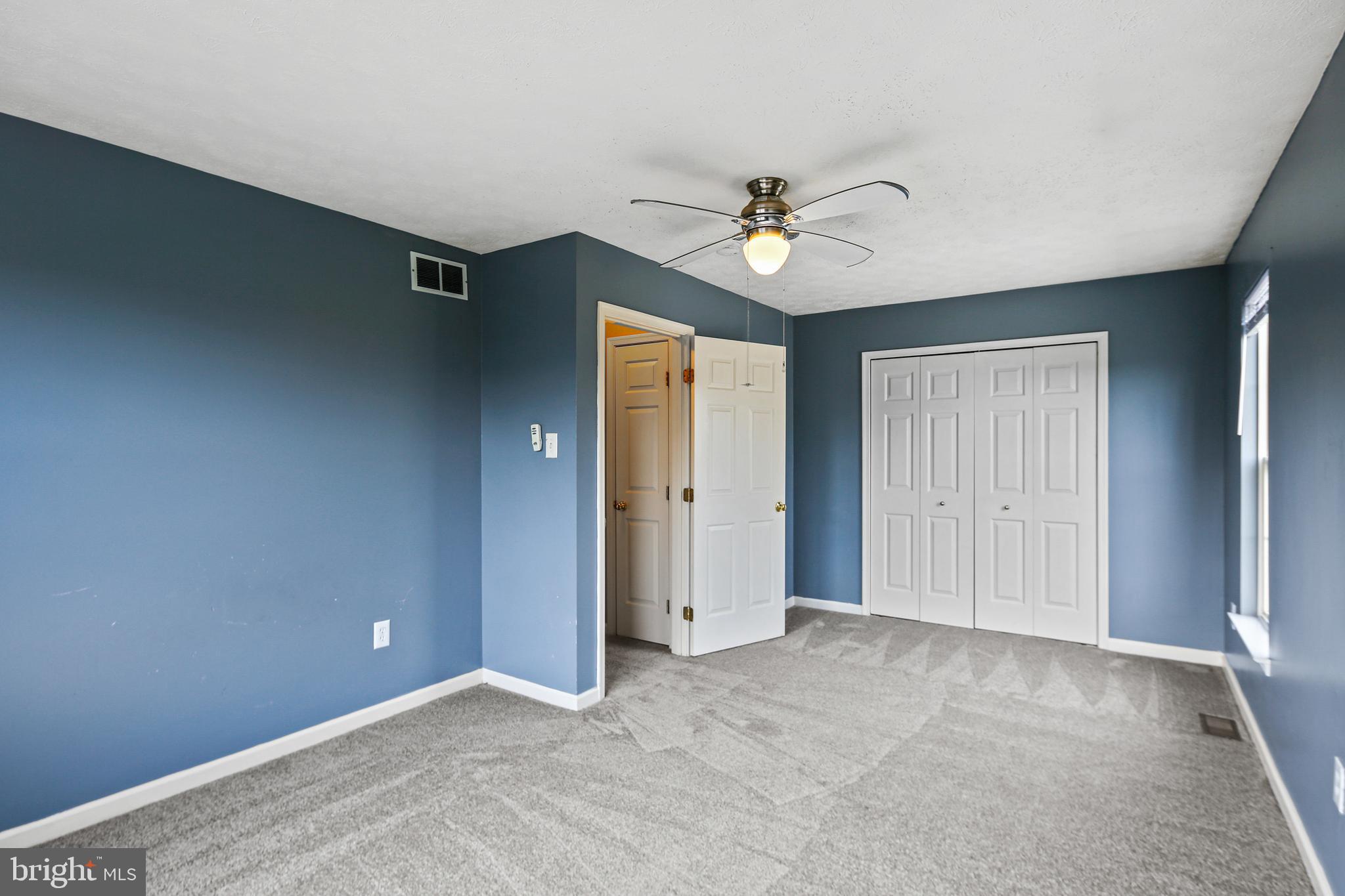 WILLIAMS KNOLL - Residential Lease