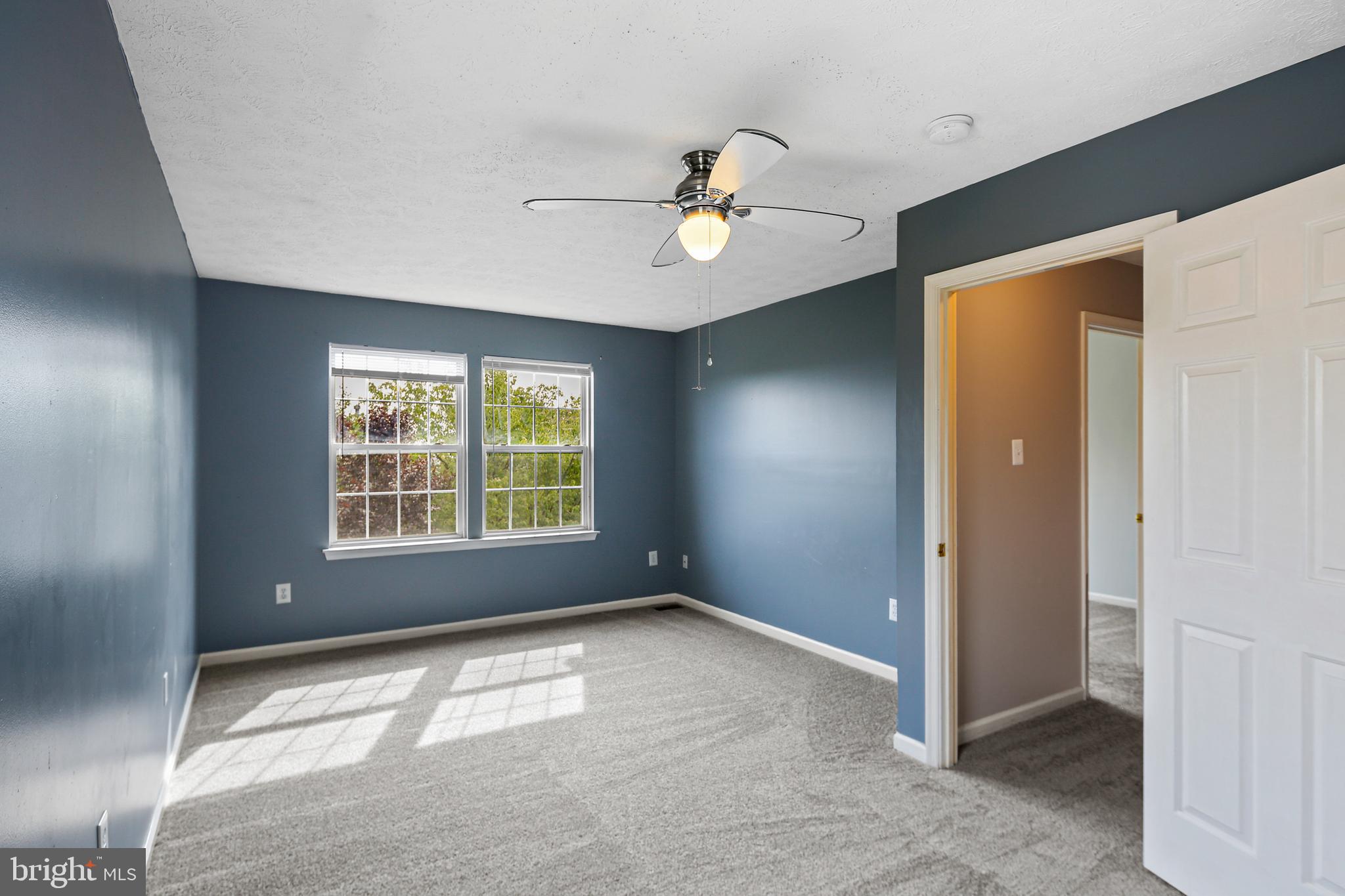 WILLIAMS KNOLL - Residential Lease