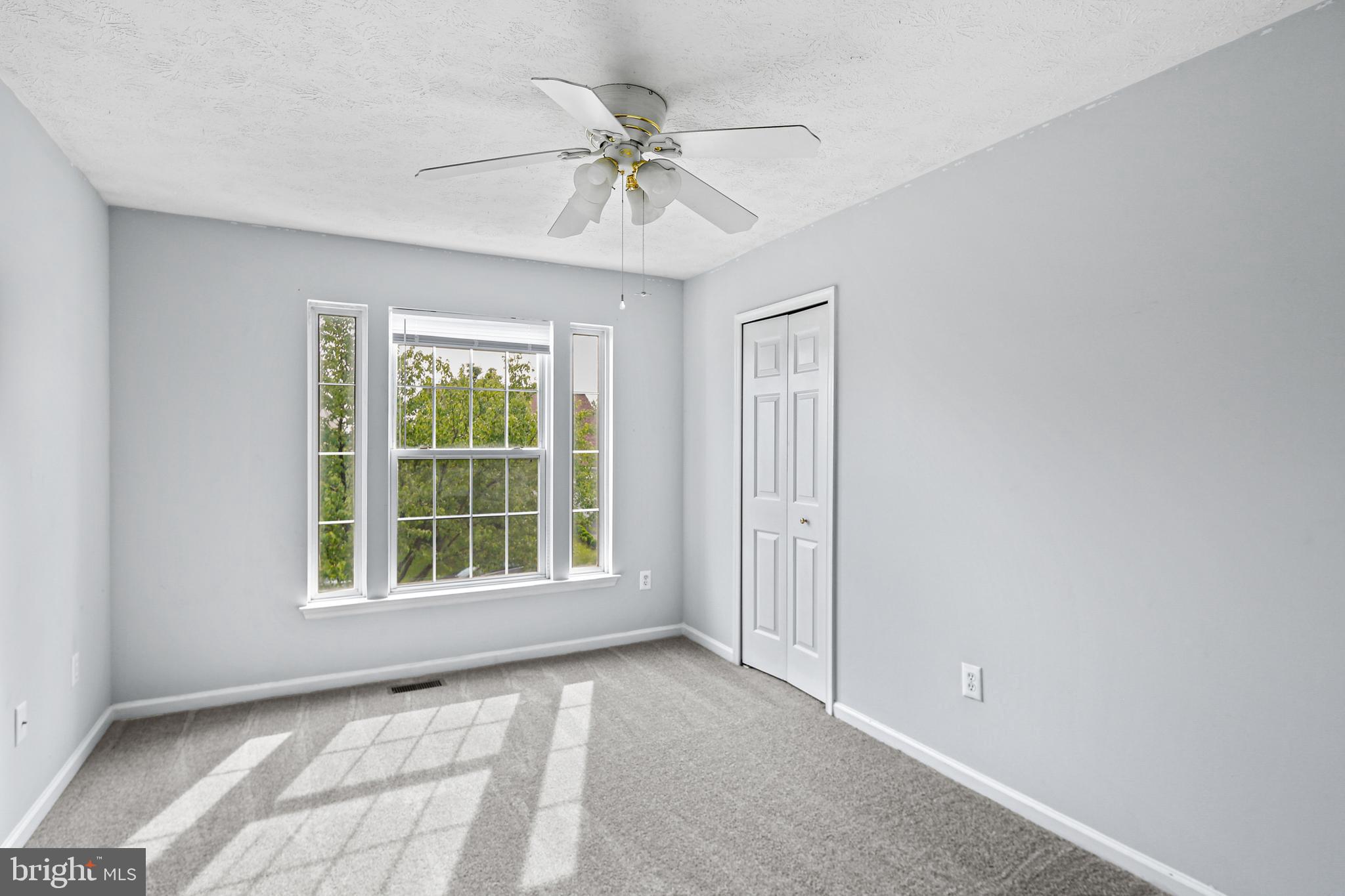 WILLIAMS KNOLL - Residential Lease