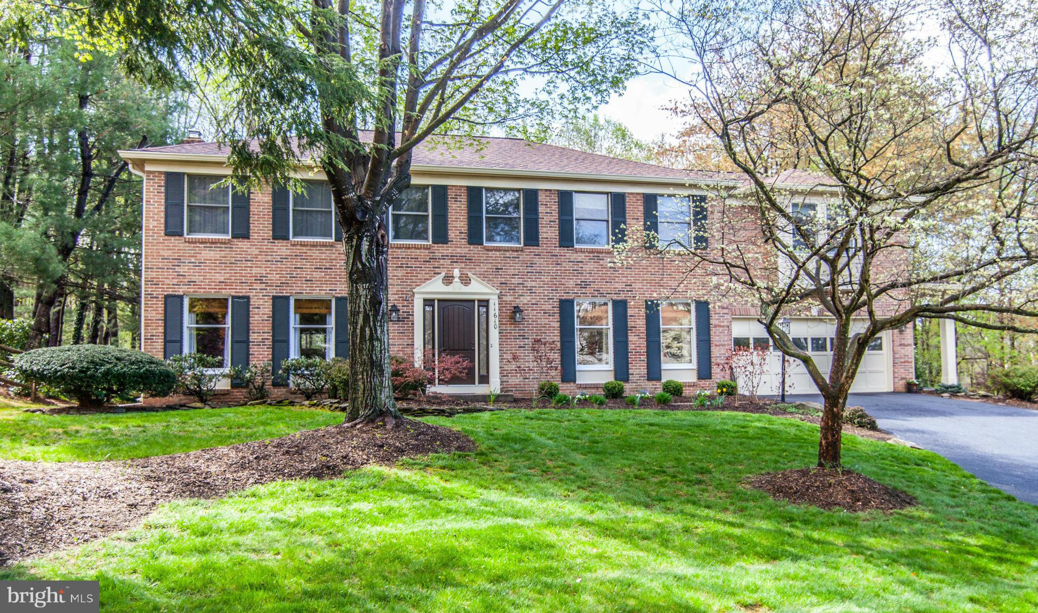 RESTON - Residential