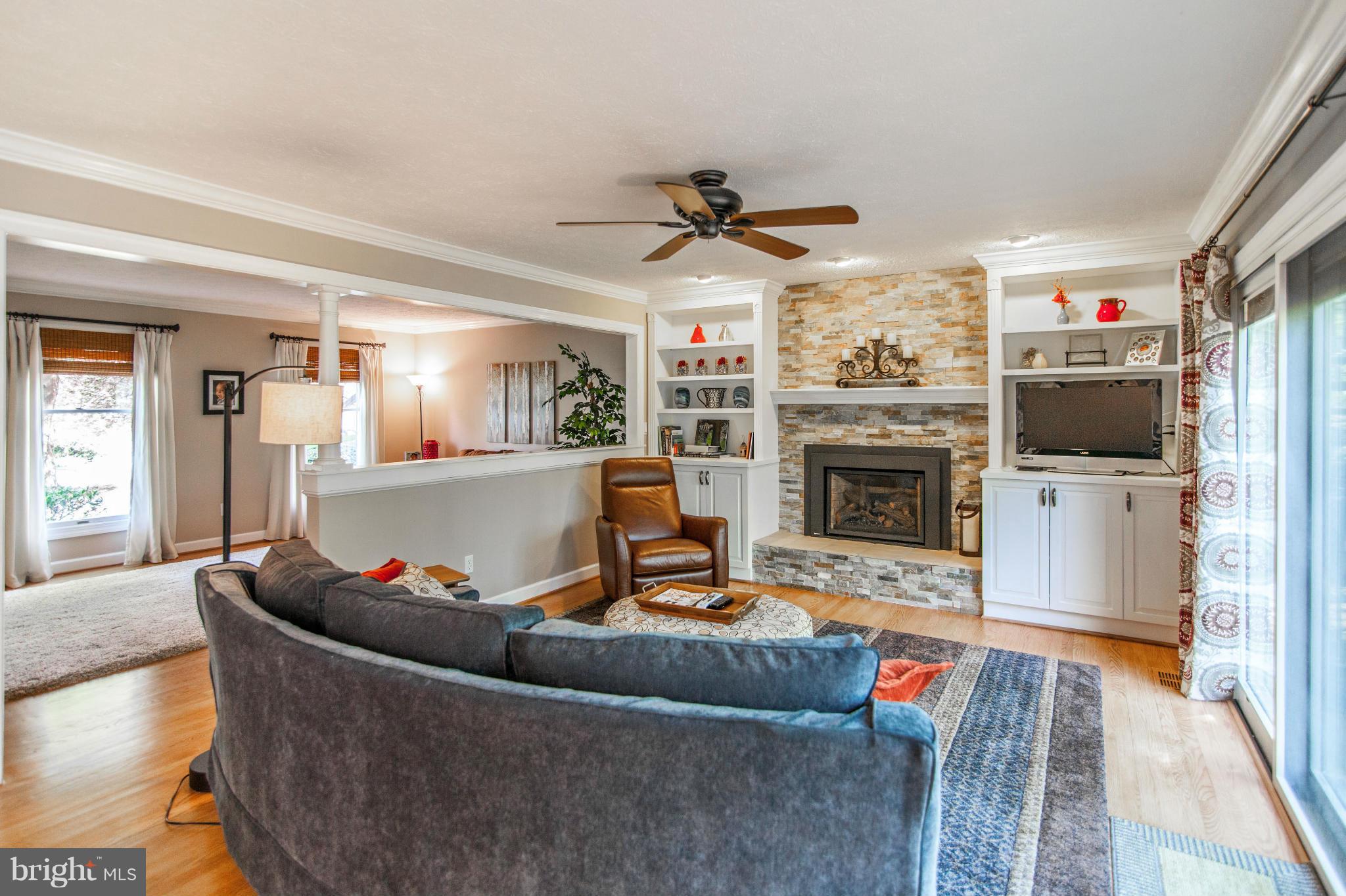 RESTON - Residential