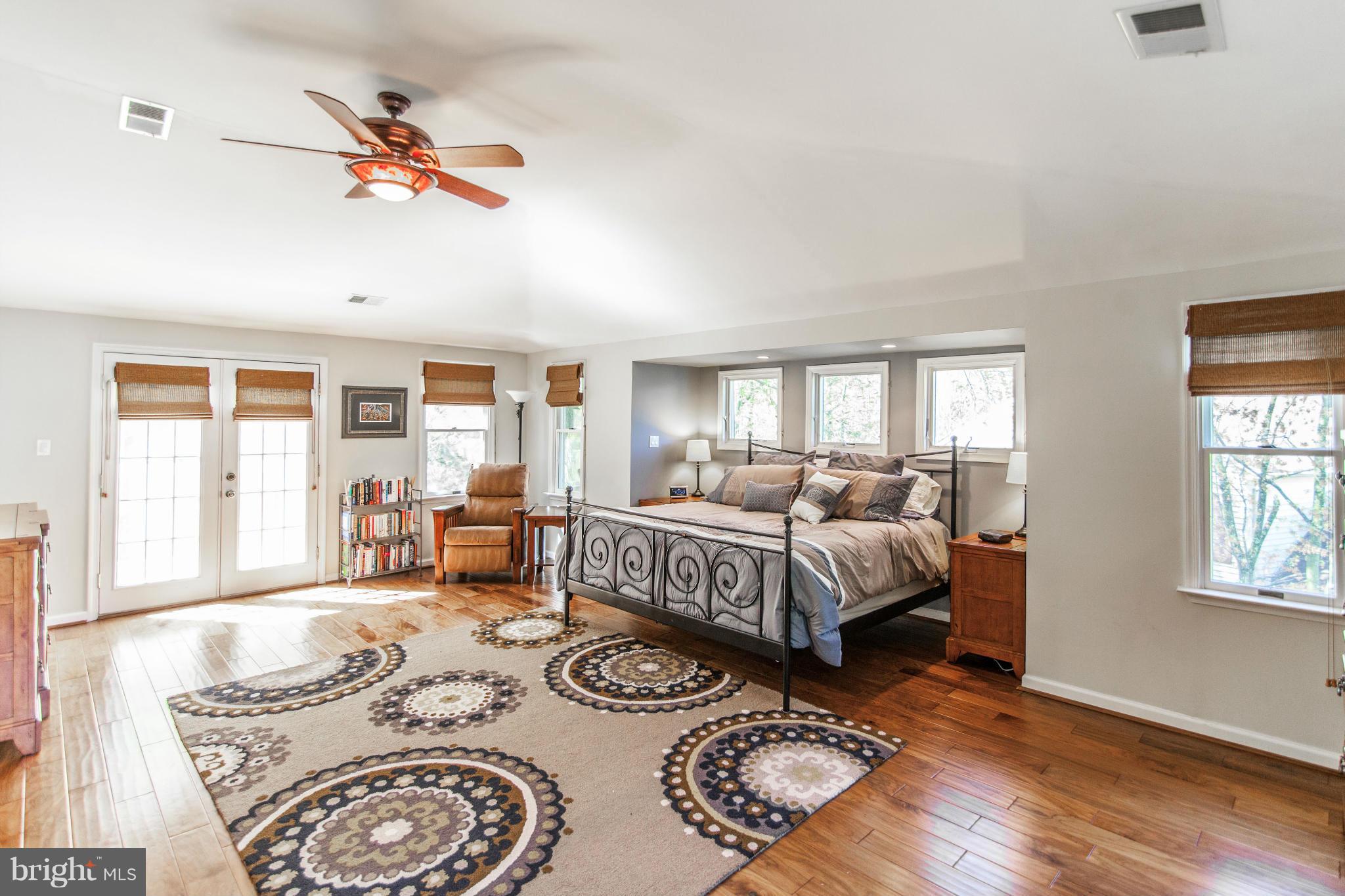 RESTON - Residential