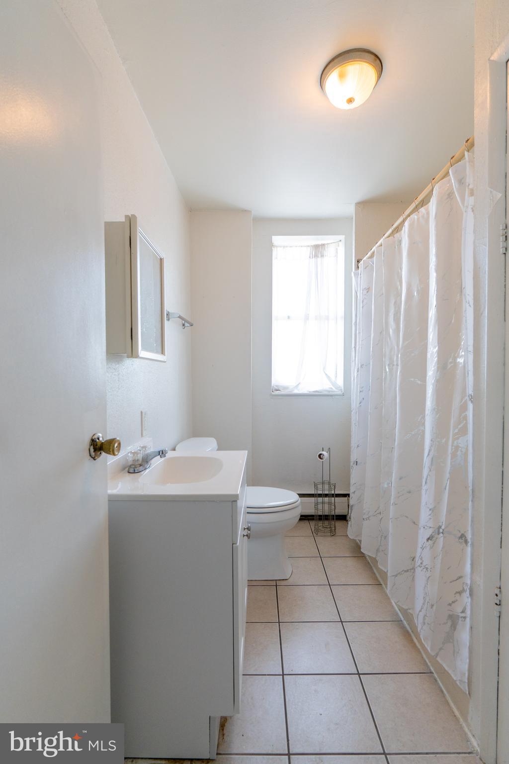 PHILADELPHIA (SOUTH) - Residential Lease