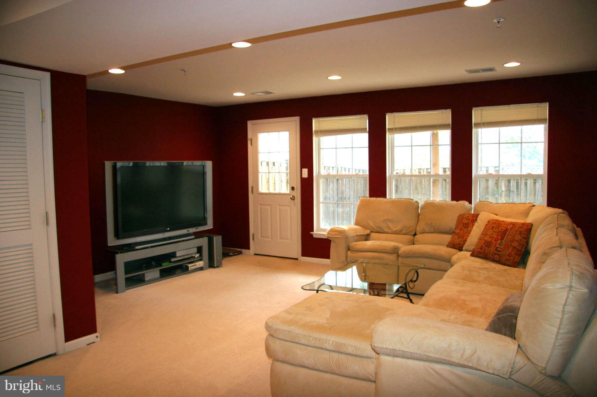 DAMASCUS PARK - Residential Lease