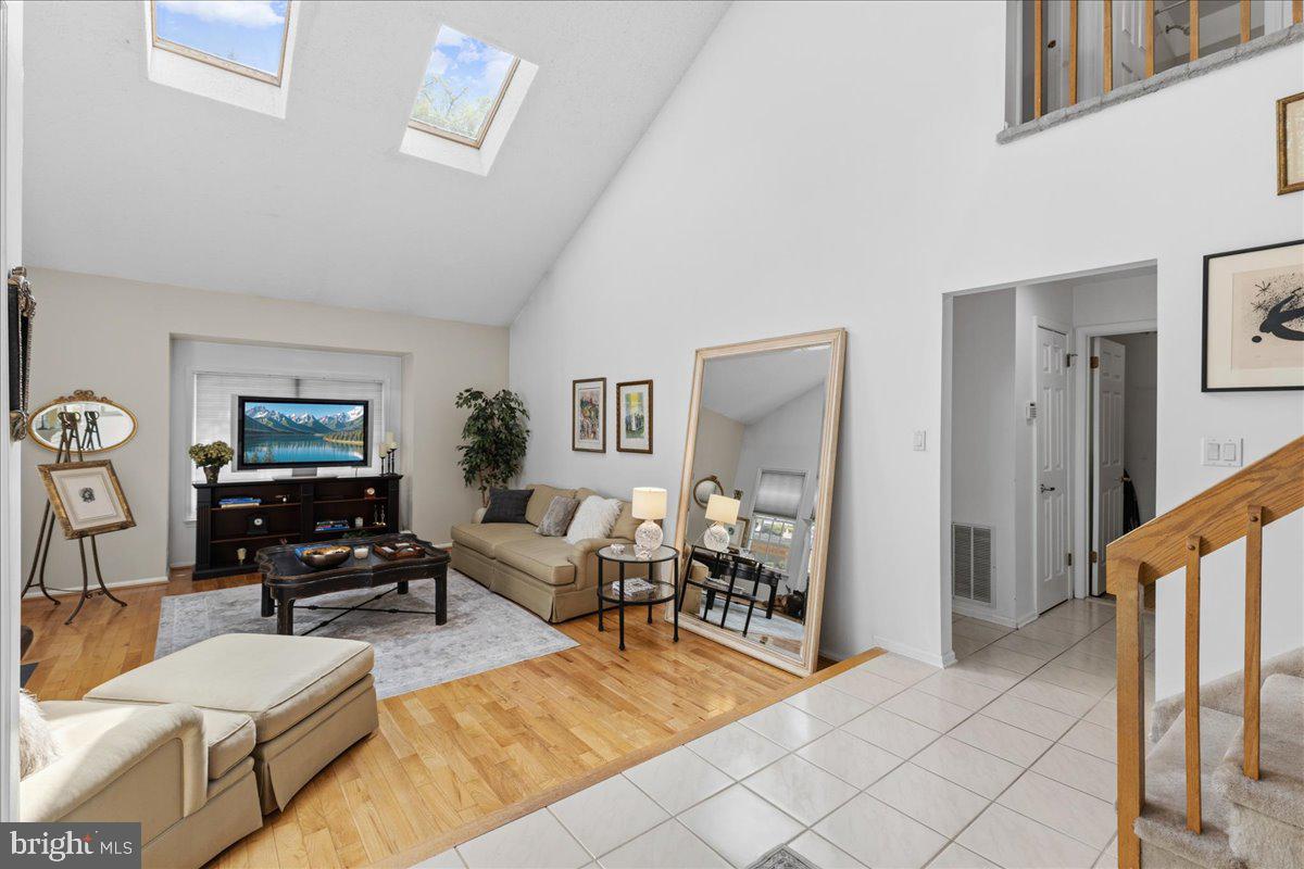 57 W COUNTRYSIDE DRIVE