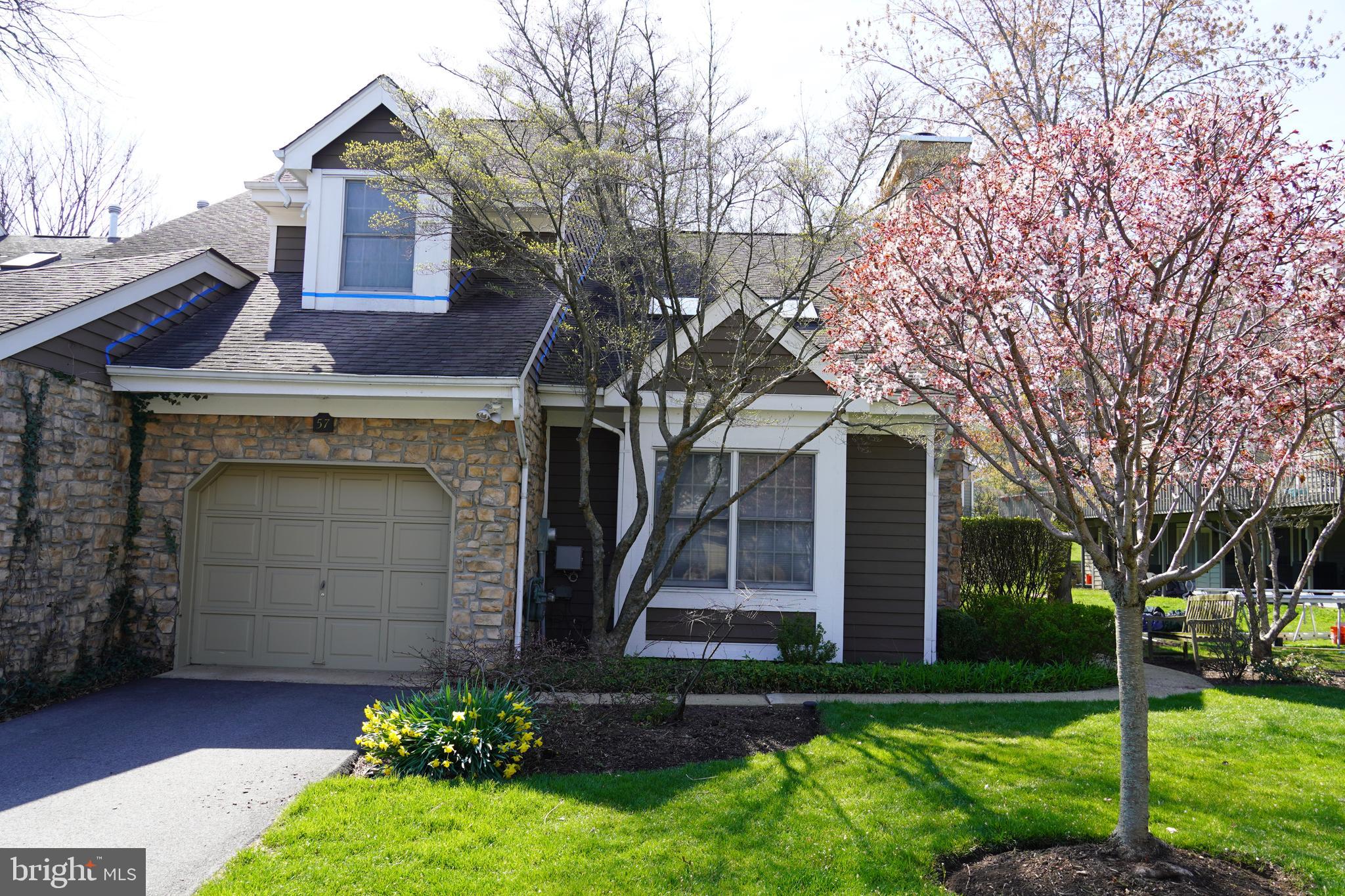 57 W COUNTRYSIDE DRIVE