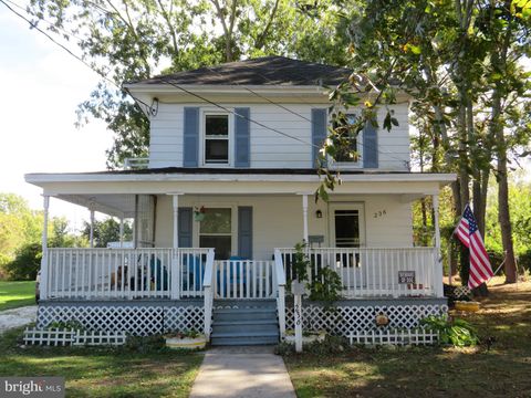 236 N SOMERSET AVENUE CRISFIELD MD 21817