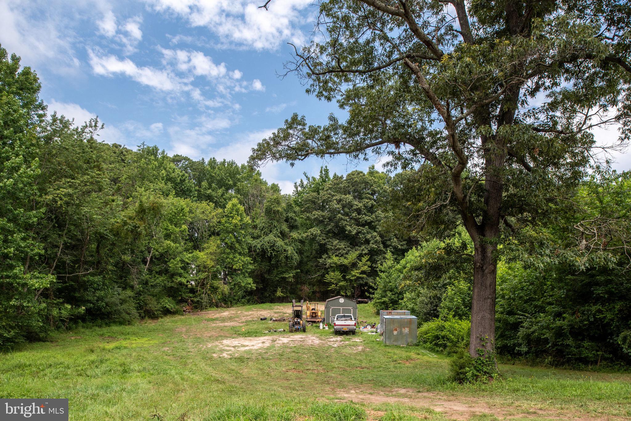 STAFFORD HEIGHTS - Residential