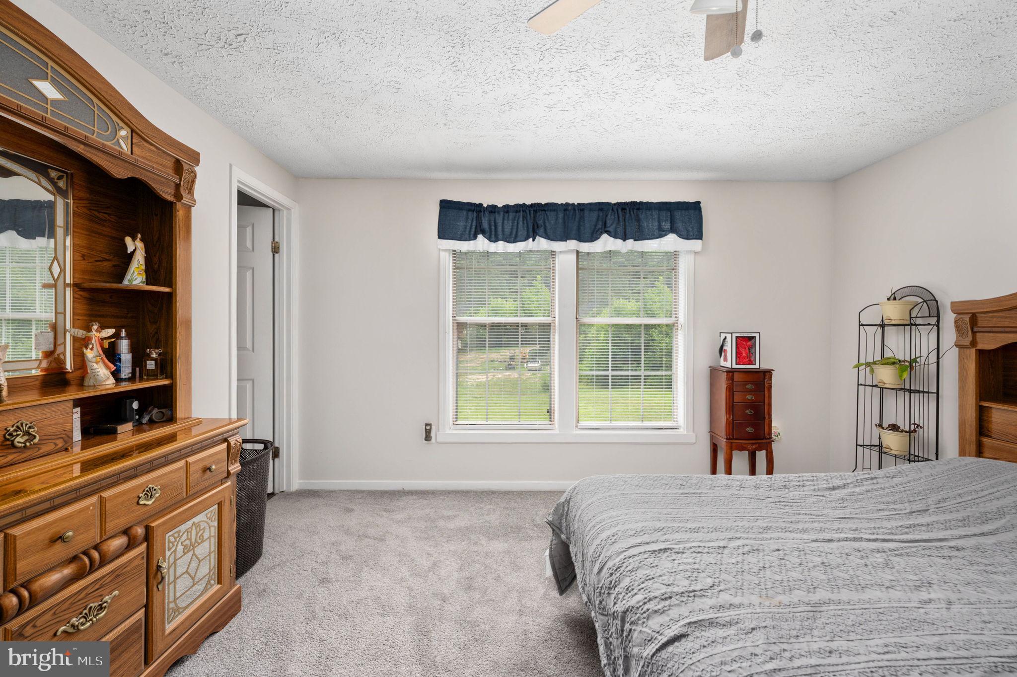 STAFFORD HEIGHTS - Residential