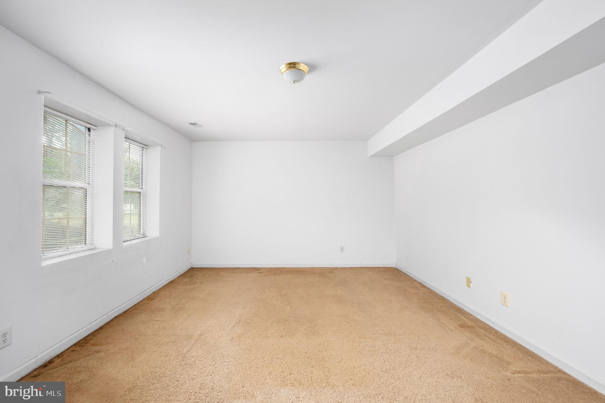 STAFFORD HEIGHTS - Residential