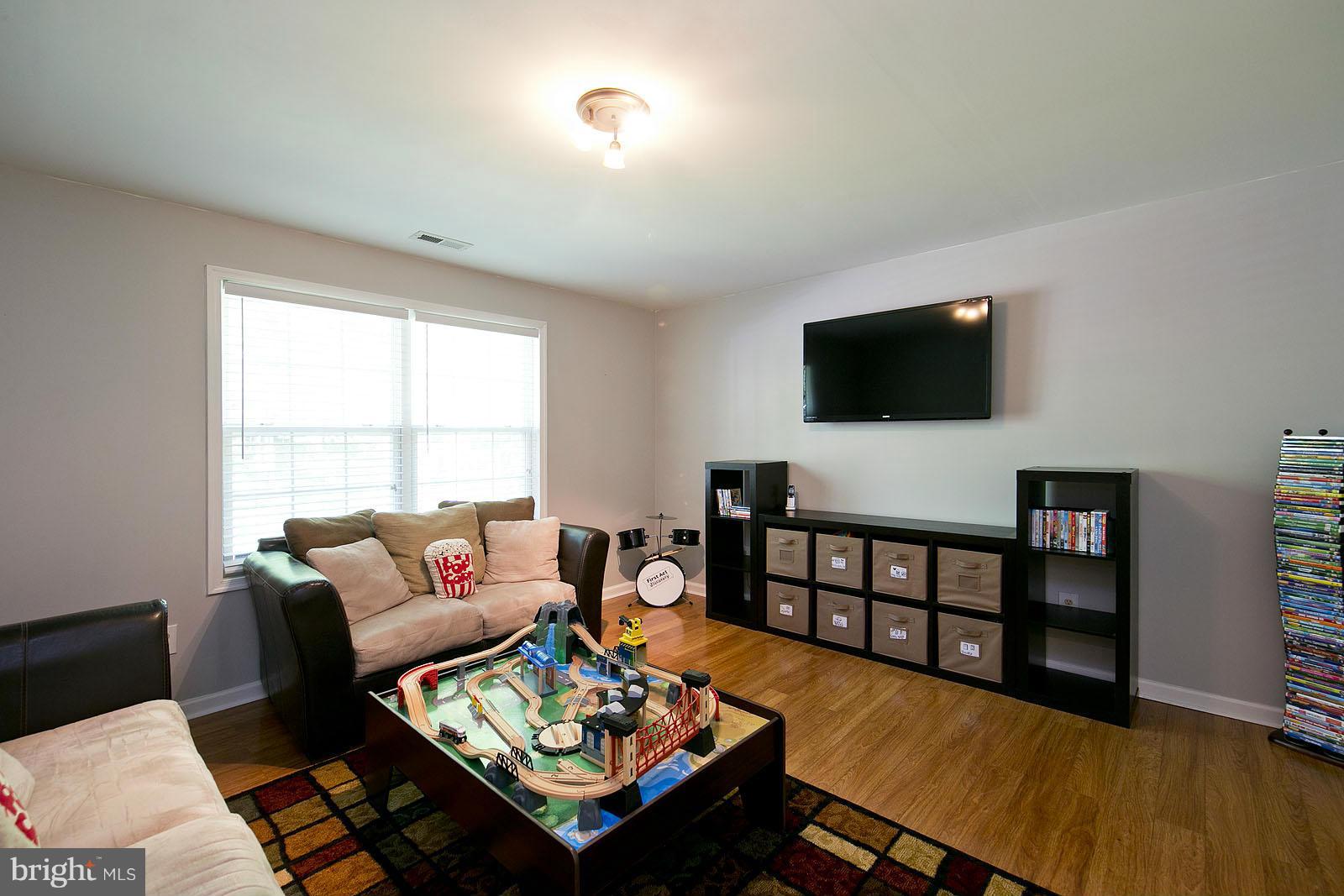 WILDE ACRES - Residential