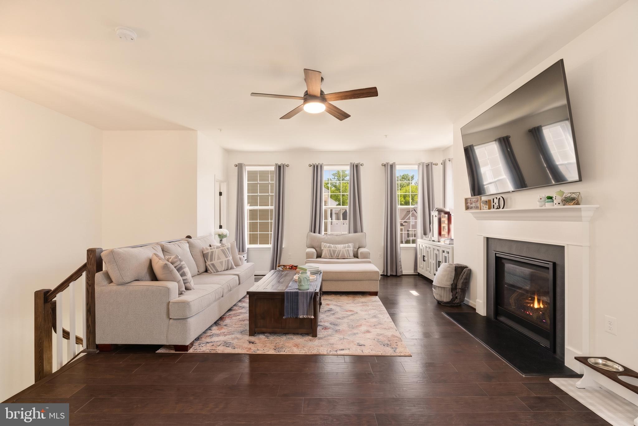 THE VILLAGES OF STEEPLECHASE - Residential