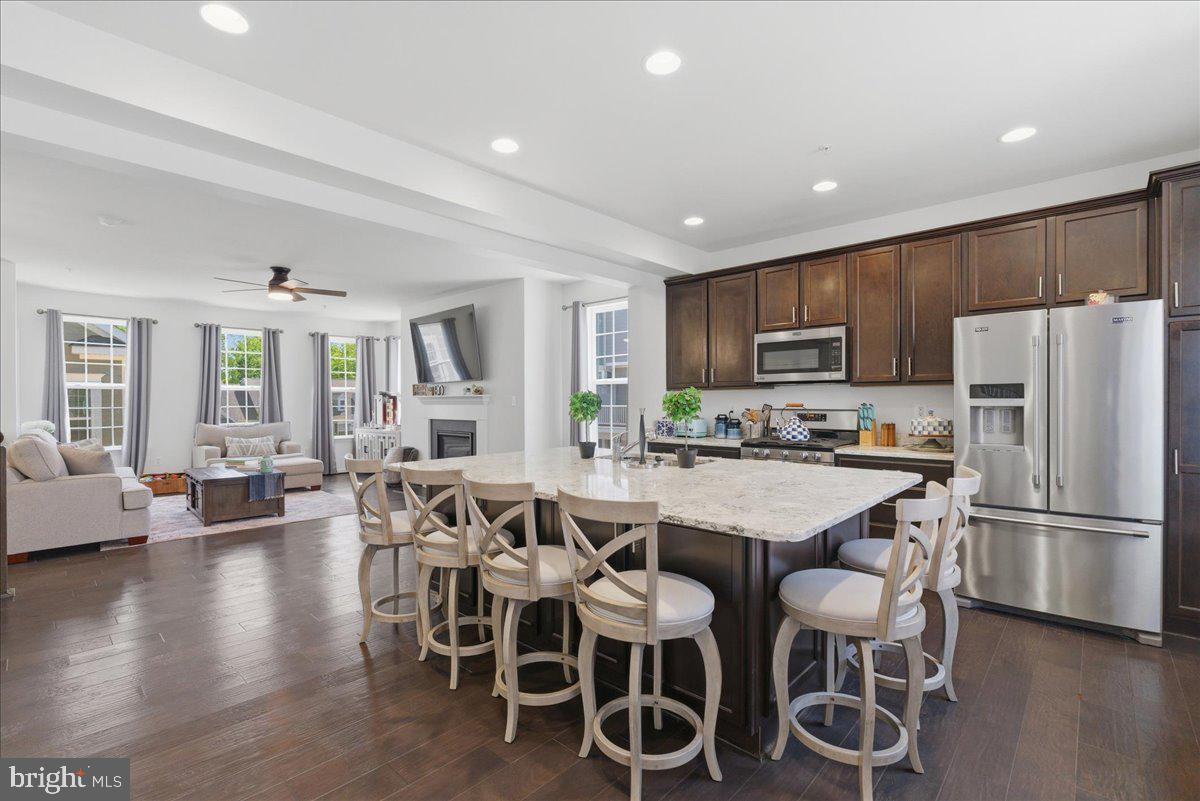 THE VILLAGES OF STEEPLECHASE - Residential